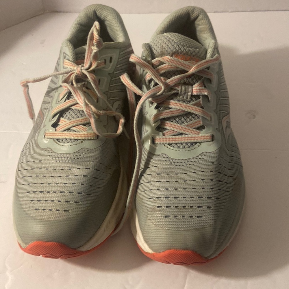 Saucony sguide 13 4m